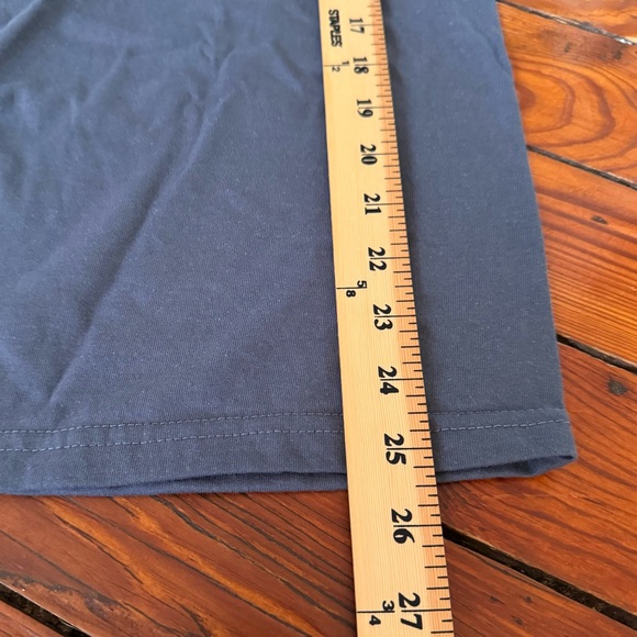 Rebellious One Juniors' New York Rose Graphic Cotton T-Shirt Size Small NWT - Picture 7 of 9